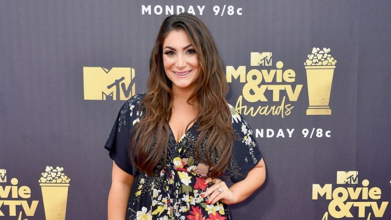 Deena Nicole Cortese at MTV Award show.